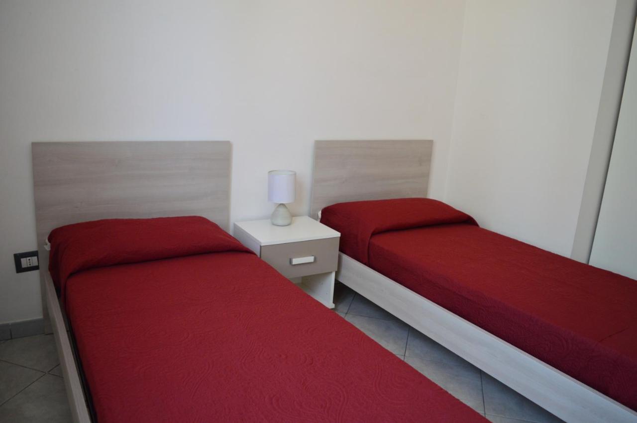 קרופאני Le Zagare Case Vacanza מראה חיצוני תמונה
